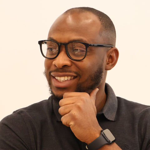 Cochrane Black - glasses in Lagos, Nigeria.Sunglasses in Abuja. Photochromic. Cateye. Antiglare