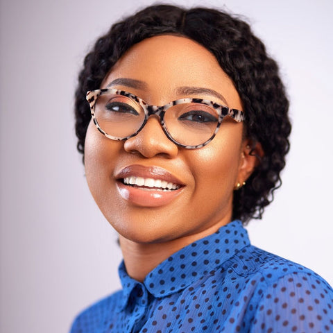 **Sales** Senhora - glasses in Lagos, Nigeria.Sunglasses in Abuja. Photochromic. Cateye. Antiglare